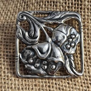 Art Nouveau Style Danecraft Sterling Silver Floral Brooch